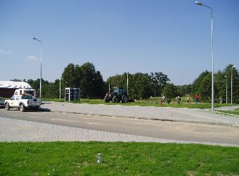 Ziele� przy miejcach parkingowych